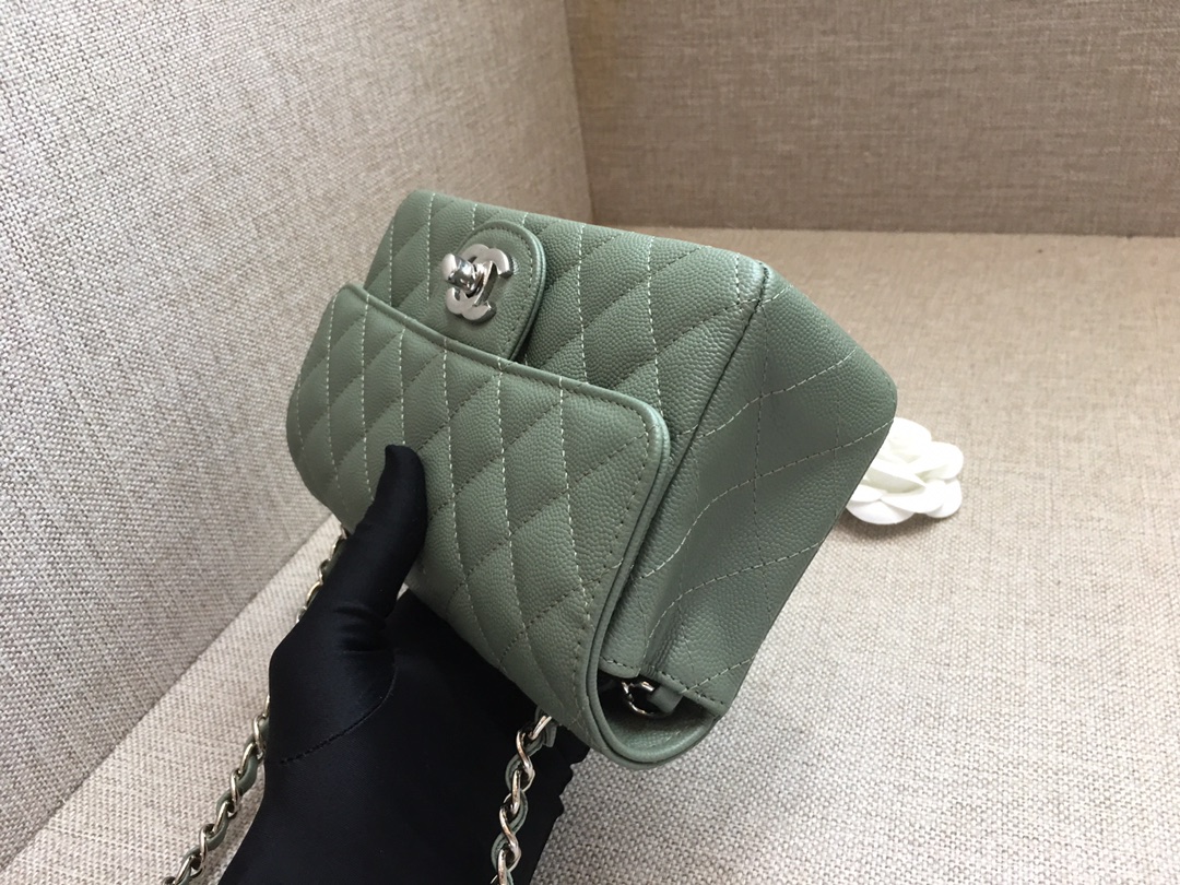 Small Classic Flap Caviar Bag A01116 Dark Green/Silver